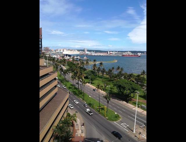 1.5 BEDROOM APARTMENT FOR SALE IN ESPLANADE
